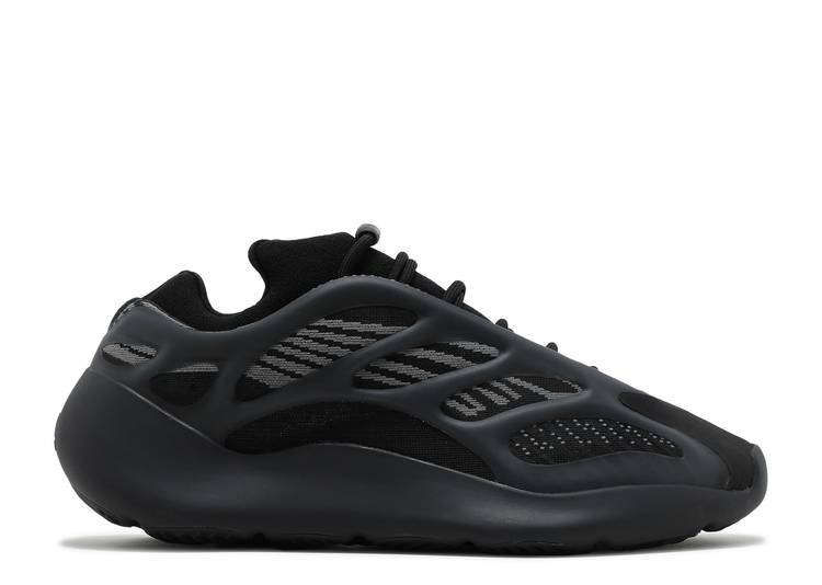 Adidas Yeezy Boost 350 V2 ‘Black Reflective’
