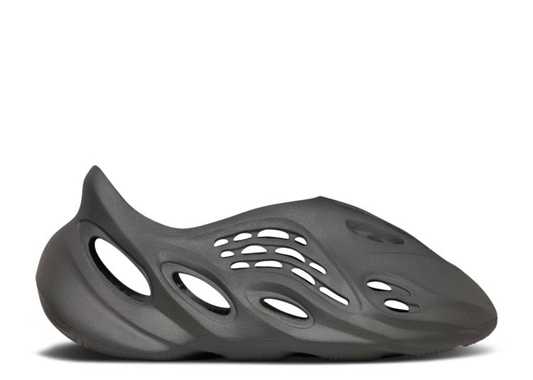Adidas Yeezy Foam Runner ‘Carbon’
