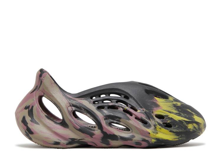 Adidas Yeezy Foam Runner ‘Mx Carbon’